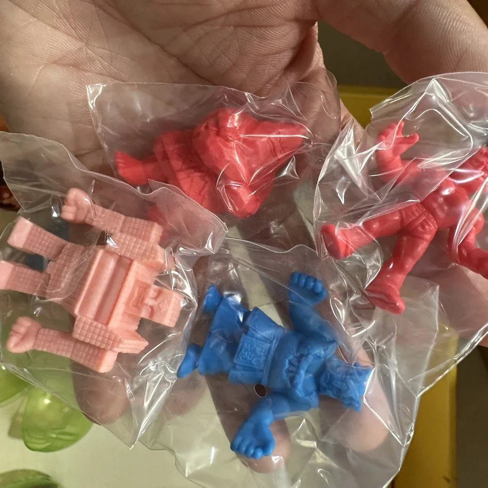 Jouets en capsule Gacha, anime - Men Accessories Collection avis et prix